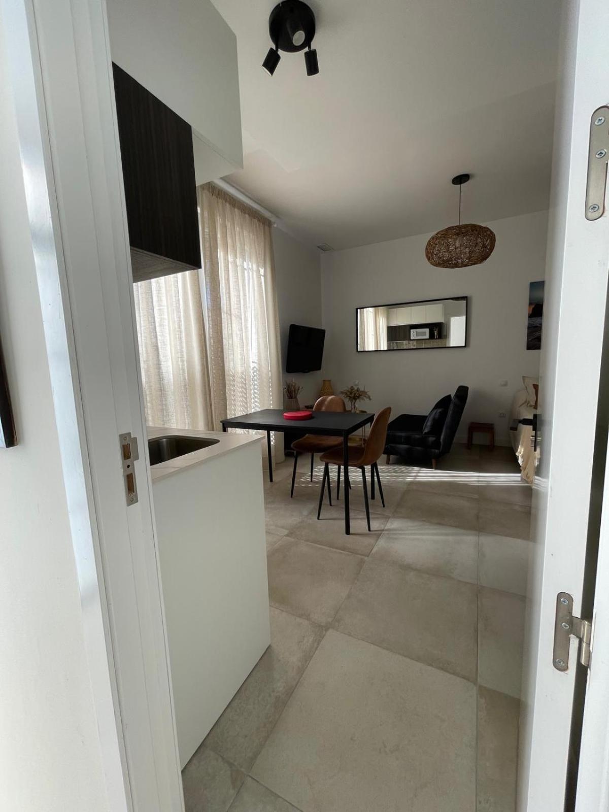 Appartement Vivir Arpisama à Séville Extérieur photo
